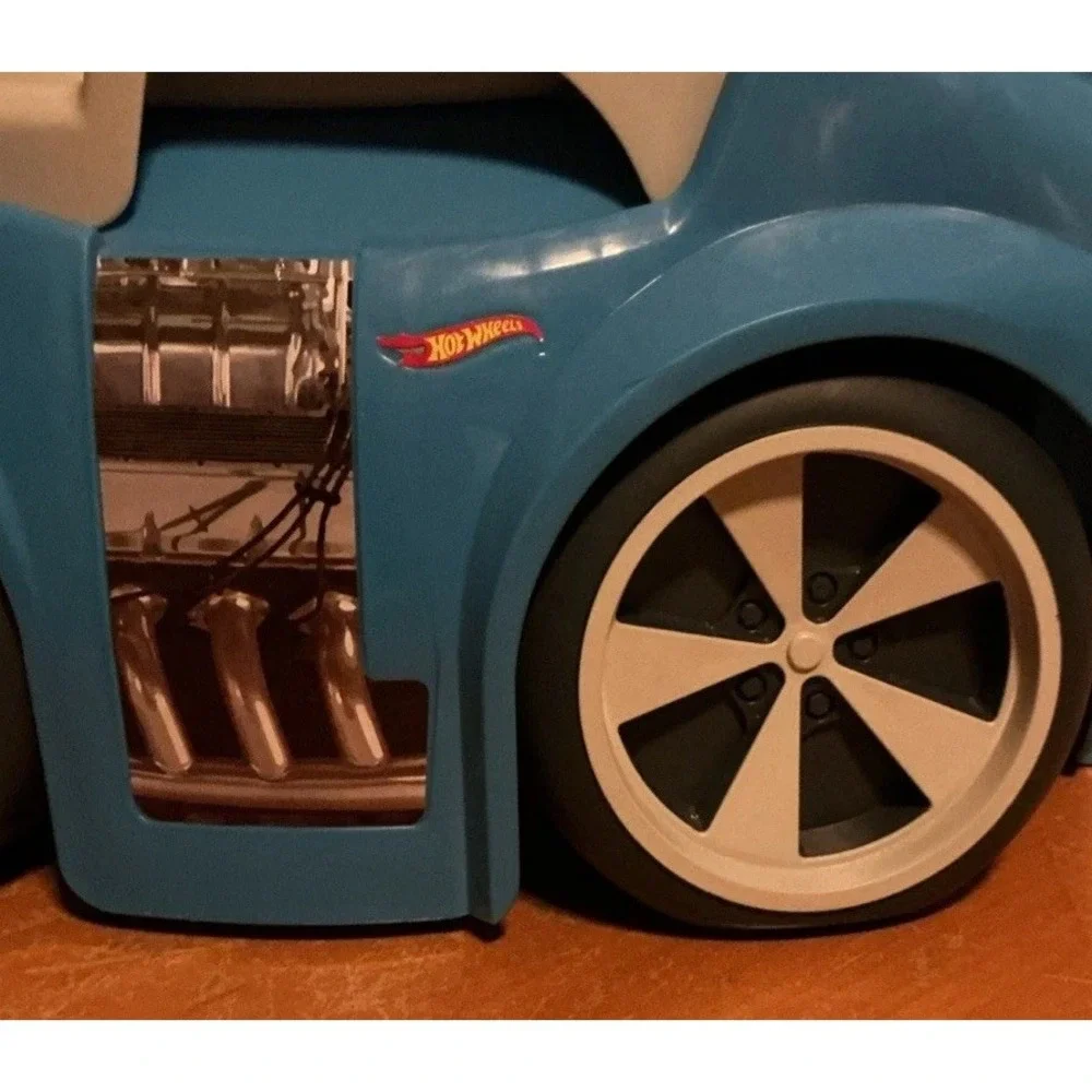 Hot Wheels Blue Race Car Potty Training Toilet Includes Detachable Toddler - Picture 8 of 14
